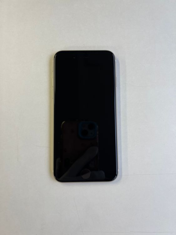 ���� iPhone SE (��3����) 64GB �������饤�� �Хåƥ꡼100% - 9363