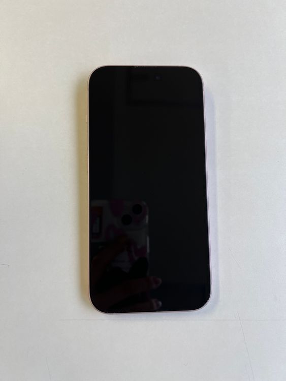 ���� iPhone 15 128GB �ԥ� �Хåƥ꡼84% MTMJ3J/A - 8915