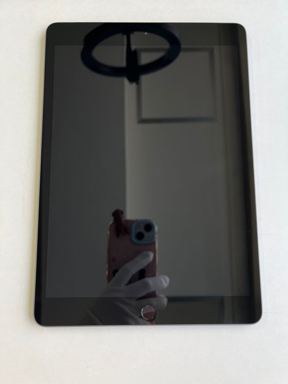 ���� iPad (��7����) 32GB ���ڡ������쥤 MW6A2J/A - 4246