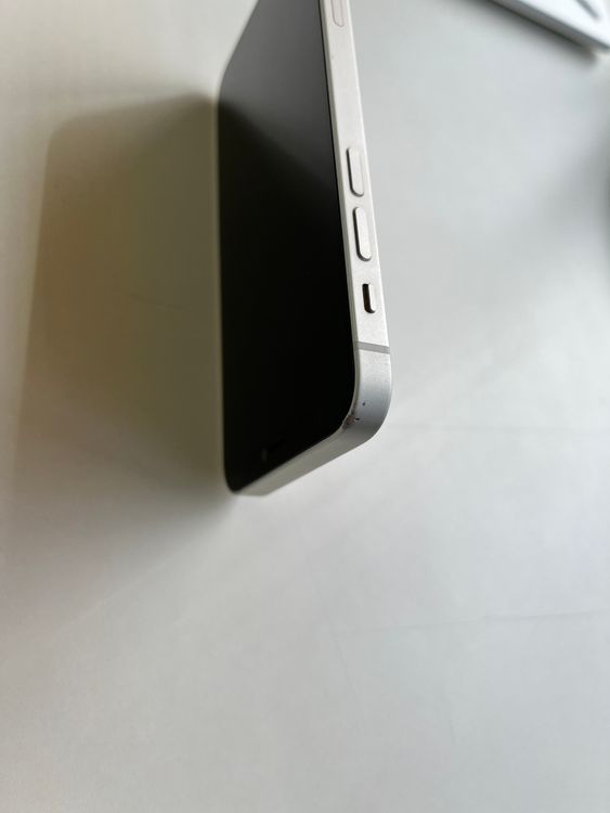 ���� iPhone 12 mini 128GB �ۥ磻�� �Хåƥ꡼100% - 7431