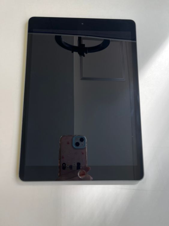 ���� iPad (��8����) Wi-Fi+Cellular 32GB ���ڡ������쥤 - 1700