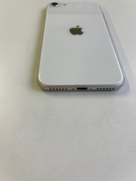 ���� iPhone SE (��3����) 64GB �������饤�� �Хåƥ꡼100% - 6463