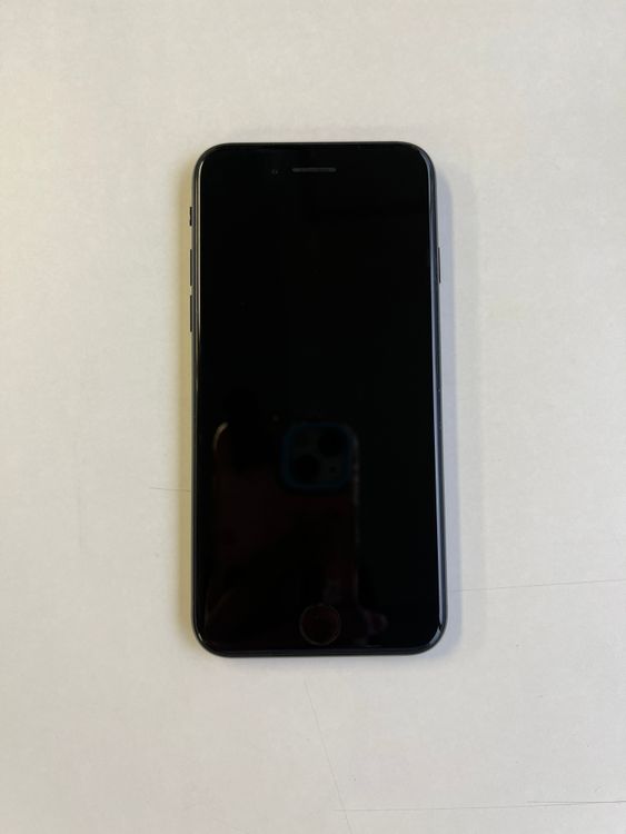 ���� iPhone SE (��3����) 64GB �ߥåɥʥ��� �Хåƥ꡼85% - 6126
