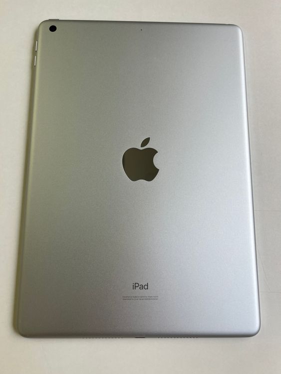  iPad 8 32GB СХåƥ꡼87 MYLA2J/A-2WDQ1GD