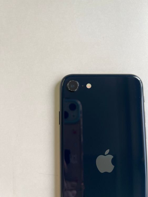 ���� iPhone SE (��3����) 128GB �ߥåɥʥ��� �Хåƥ꡼87%  - 9551