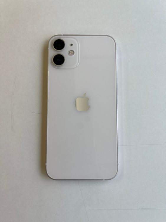 ���� iPhone 12 mini 64GB �ۥ磻�� �Хåƥ꡼100% - 1106