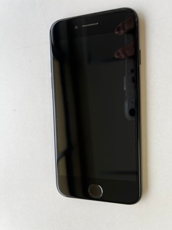 ���� iPhone SE (��2����) 128GB �֥�å� �Хåƥ꡼85%  - 1270