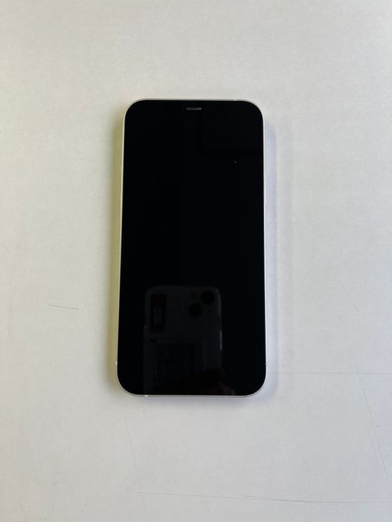 ���� iPhone 12 64GB �ۥ磻�� �Хåƥ꡼97% MGHP3J/A - 5843