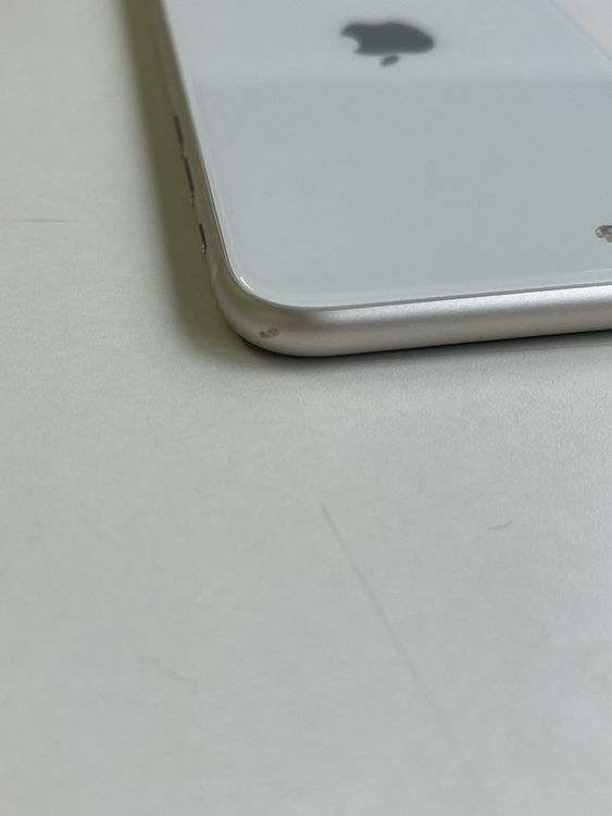 ���� iPhone SE (��3����) 64GB �������饤�� �Хåƥ꡼82% - 8986