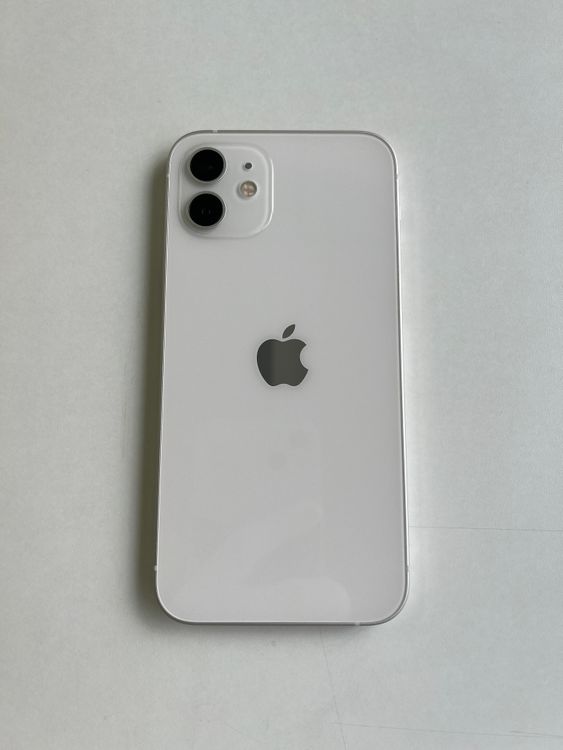 iPhone 12 ホワイト 64 GB au Apple iPhone 12 64GB au [ホワイト