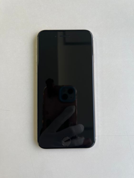 ���� iPhone SE (��3����) 64GB �������饤�� �Хåƥ꡼79% - 1962