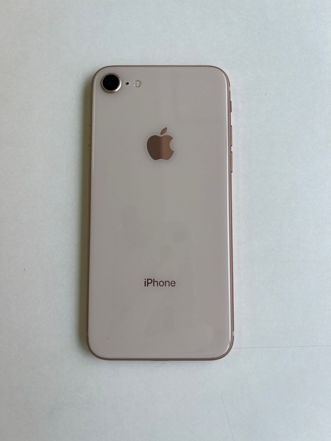 ムスビー｜美品 iPhone 8 256GB ゴールド バッテリー75% MQ862J/A
