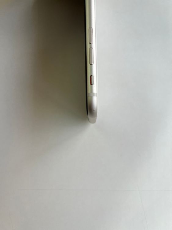 ���� iPhone SE (��3����) 128GB �������饤�� �Хåƥ꡼84% - 3797