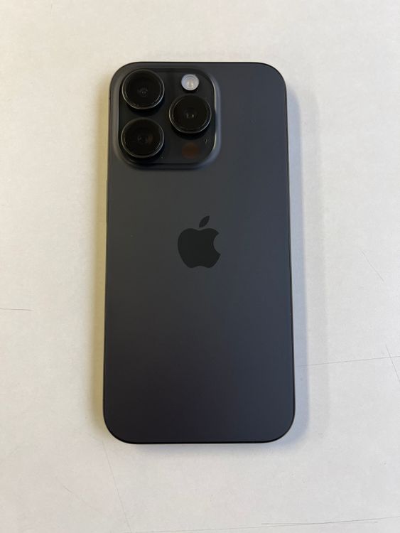 ���� iPhone 15 Pro 128GB �֥�å������˥��� �Хåƥ꡼87%- 1790