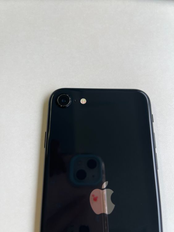 ���� iPhone SE (��2����) 128GB �֥�å� �Хåƥ꡼75% - 6142