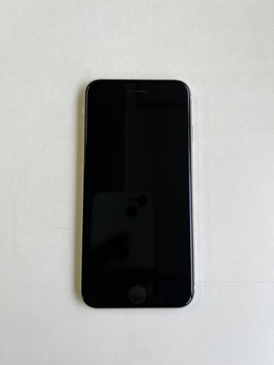 ���� iPhone SE (��3����) 128GB �ߥåɥʥ��� �Хåƥ꡼84% - 1298