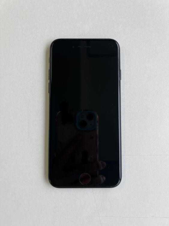 ���� iPhone SE (��3����) 128GB �ߥåɥʥ��� �Хåƥ꡼84% - 1245