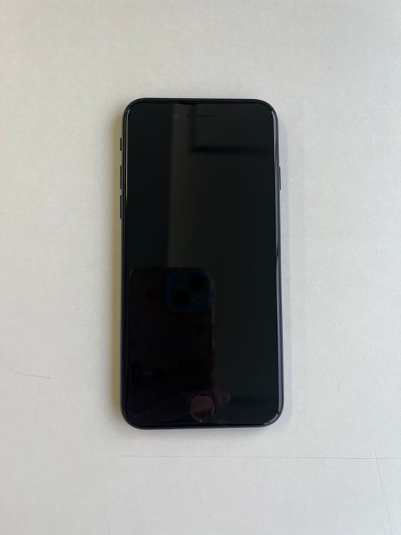 ���� iPhone SE (��3����) 64GB �ߥåɥʥ��� �Хåƥ꡼88%- 0606