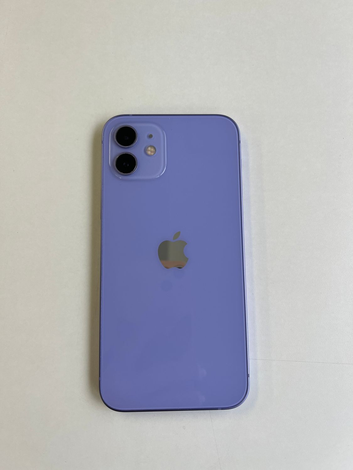 新品同様 iPhone12 128GB パープル バッテリー100% Amazon | 【整備済み品】 Apple iPhone 12 128GB パープル SIM