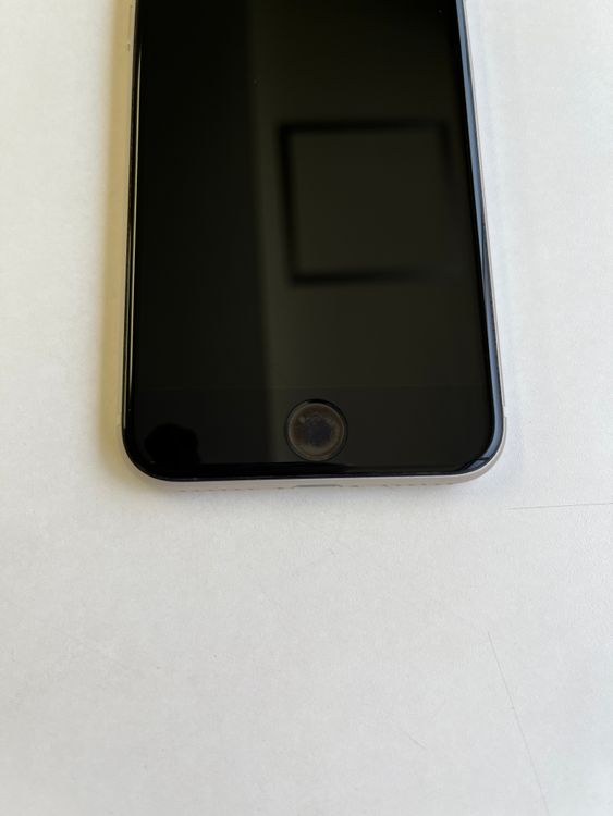 ���� iPhone SE (��3����) 64GB �������饤�� �Хåƥ꡼86% - 7331