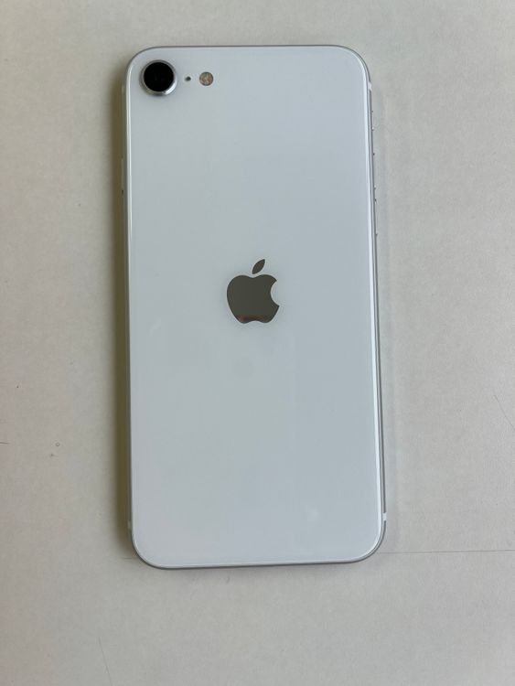 ���� iPhone SE (��2����) 64GB �ۥ磻�� �Хåƥ꡼82% - 2967