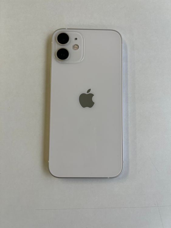 ���� iPhone 12 mini 64GB �ۥ磻�� �Хåƥ꡼93% - 8738