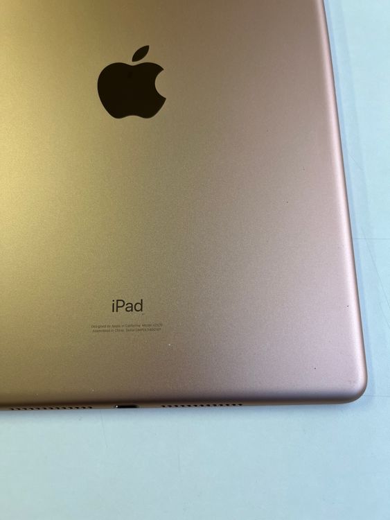  iPad 8 32GB  MYMK2J/A - 7036