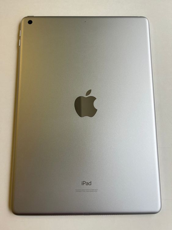  iPad 8 32GB С Хåƥ꡼89% MYLA2J/A