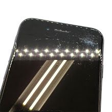 �ڥХåƥ꡼92%��iPhone��SE����2�����64GB���֥�å���SIM�ե꡼��au��