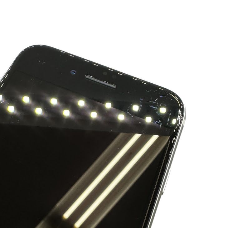 �ڥХåƥ꡼91%��iPhone��SE����2�����64GB���ۥ磻�ȡ�SIM�ե꡼���ɥ�����