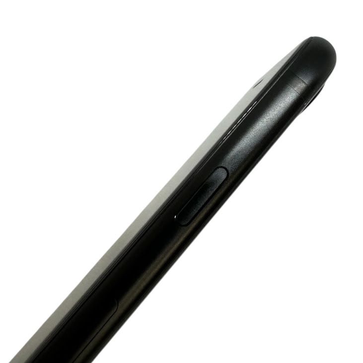 �ڥХåƥ꡼95%��iPhone��SE����2�����64GB���֥�å���SIM�ե꡼���ɥ�����