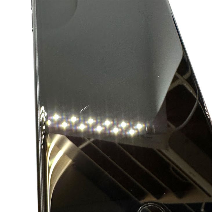 �ڥХåƥ꡼92%��iPhone��SE����2�����64GB���֥�å���SIM�ե꡼��au��