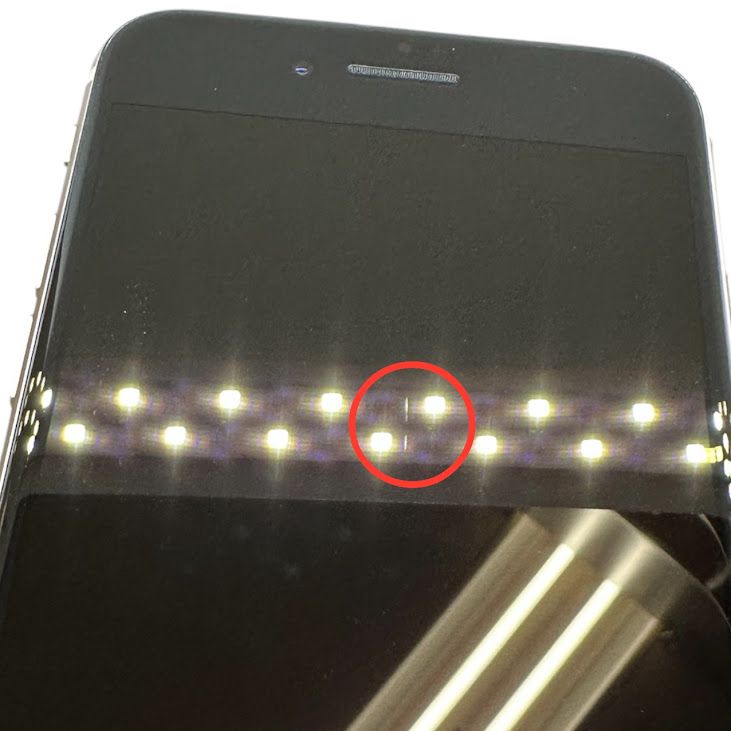 �ڥХåƥ꡼100%��iPhone��SE����3�����64GB���������饤�ȡ�SIM�ե꡼���ɥ�����