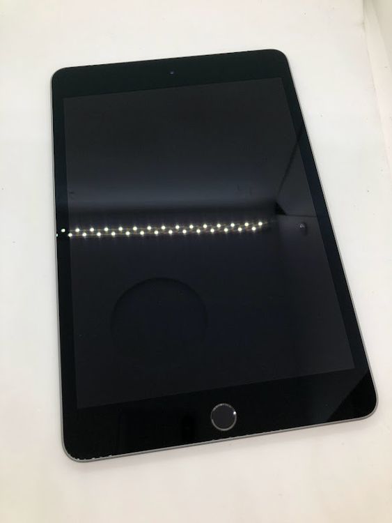 iPadmini 5��Wi-Fi+Cellular��ǥ롡64GB�����쥤��SIM�ե꡼��au��