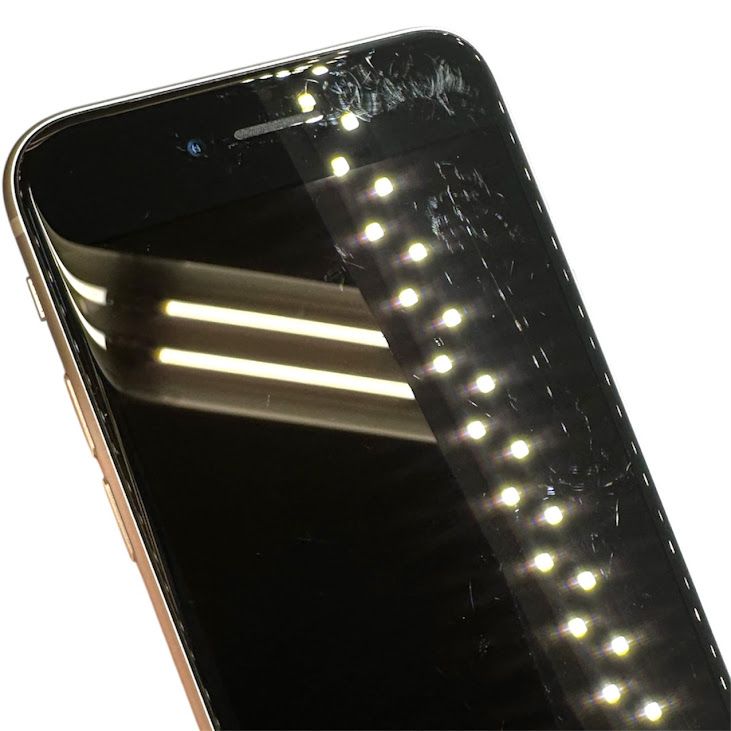 �ڥХåƥ꡼90%��iPhone��SE����2�����64GB���ۥ磻�ȡ�SIM�ե꡼��au��