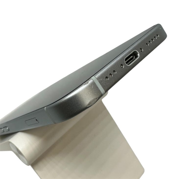 �ڥХåƥ꡼82%��iPhone��15��128GB���֥롼��SIM�ե꡼