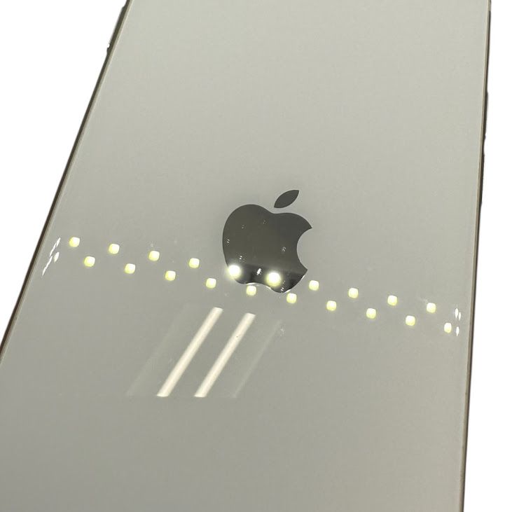 iPhone��SE����3�����128GB���������饤�ȡ�SIM�ե꡼�����եȥХ���