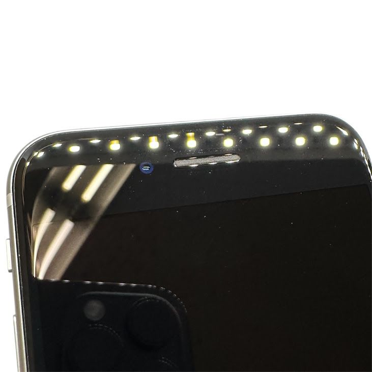 iPhone��SE����2�����64GB���ۥ磻�ȡ�SIM�ե꡼���ɥ�����