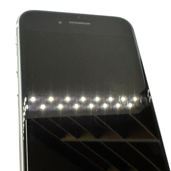 �ڥХåƥ꡼91%��iPhone��SE����2�����64GB���ۥ磻�ȡ�SIM�ե꡼���ɥ�����