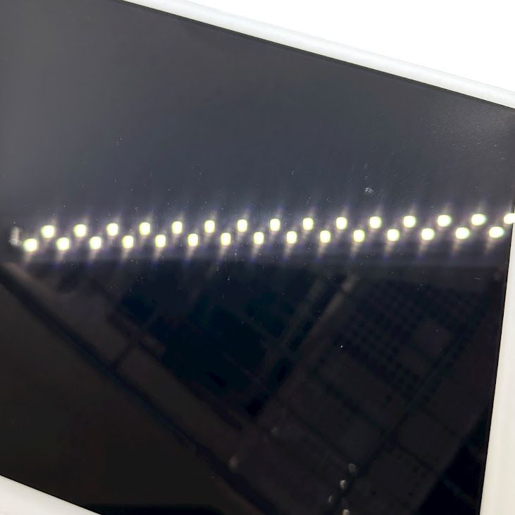 ڥХåƥ꡼100%iPad8顼ǥ롡32GBСSIMե꡼au