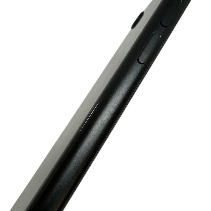 �ڥХåƥ꡼90%��iPhone��SE����2�����64GB���֥�å���SIM�ե꡼�����եȥХ���