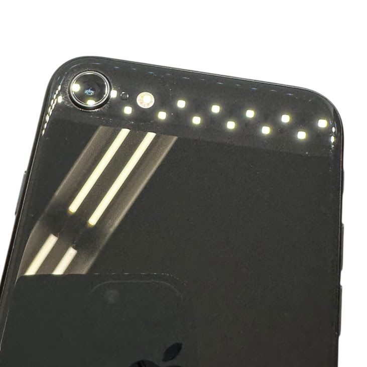 iPhone��SE����2�����128GB���֥�å���SIM�ե꡼��au��