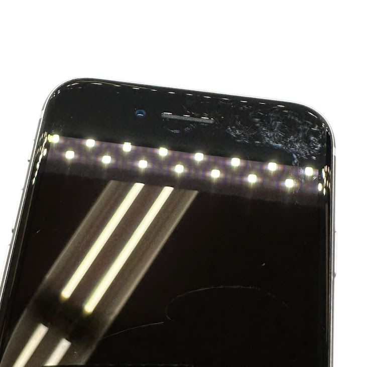 �ڥХåƥ꡼100%��iPhone��SE����2�����64GB���ۥ磻�ȡ�SIM�ե꡼���ɥ�����