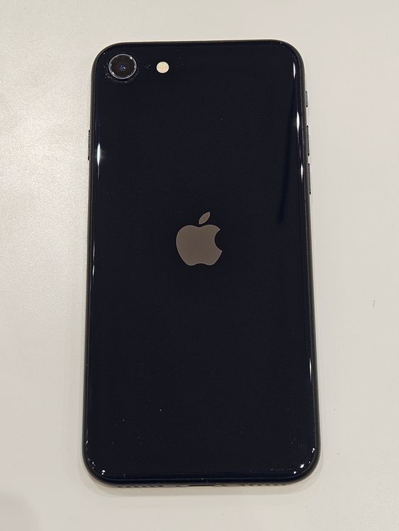 �ڽ���Ź���ݺѡ�iPhoneSE3 64GB �֥�å� SIM���å�����Ѥ�