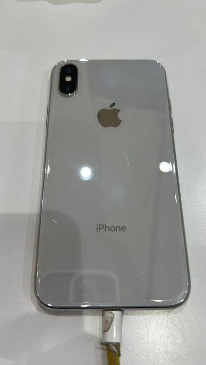 �ڽ���Ź�����ѡ�iPhoneX 64GB ����С� sim���å�����Ѥ�