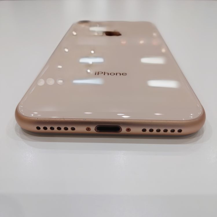 ڽŹѡiphone8 64GB  Хåƥ꡼100%