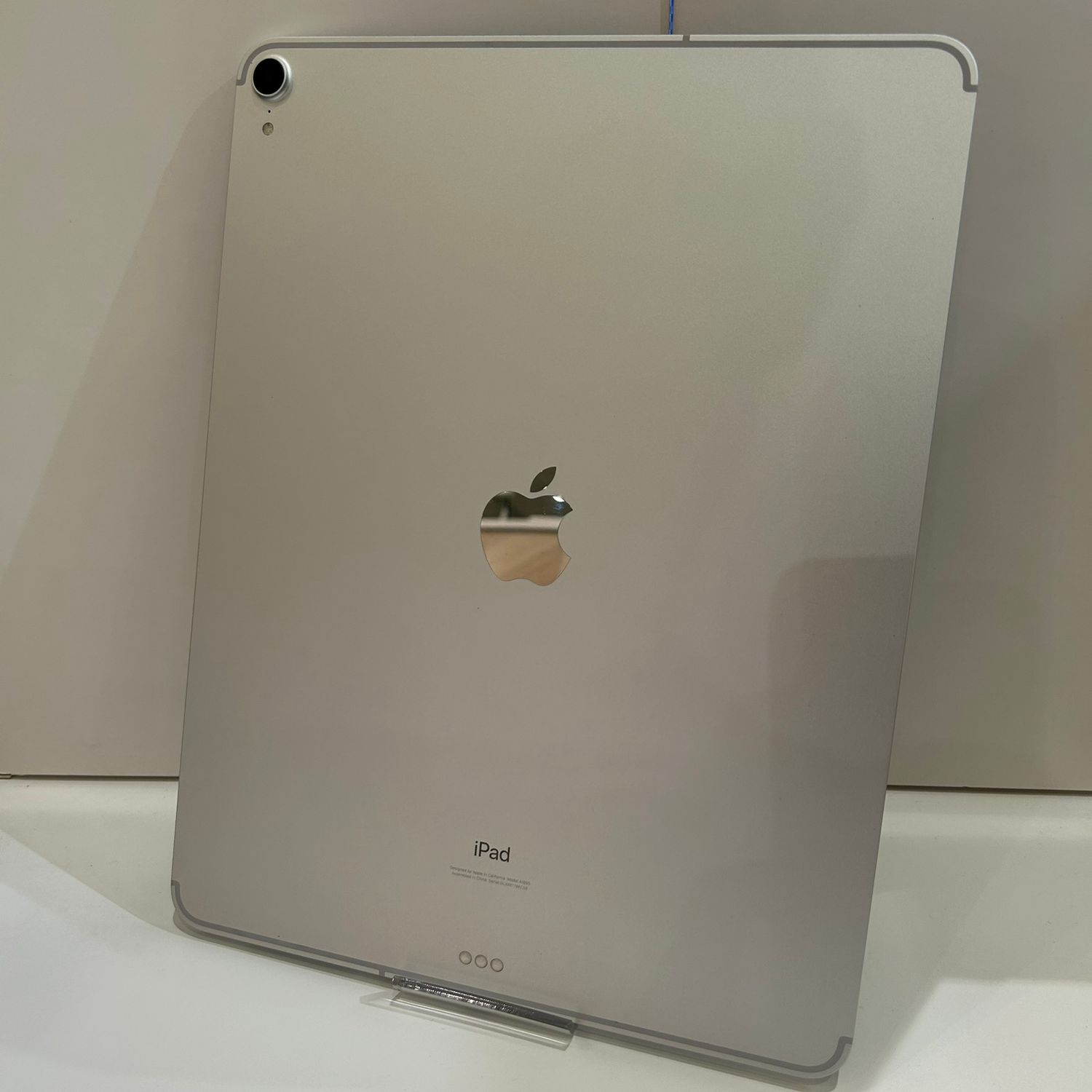 iPad Pro 12.9インチ 256GB(第3世代)Wi-Fiモデルシルバー ムスビー|iPadPro12.9 第3世代 256GB シルバー(Wi-Fi+cellular