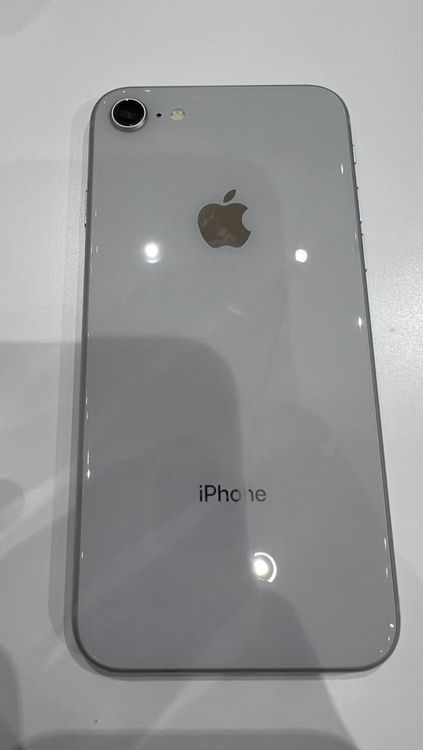 �ڽ���Ź�����Ѥߡ�iphone8 �ۥ磻�ȡ�64GB