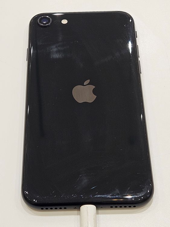 ڽŹݺѡiPhoneSE2 128GB ֥å SIMåѤ