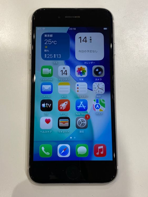 �ڽ���Ź�Хåƥ꡼�򴹺ѡ�iPhone SE2 128GB �ۥ磻��